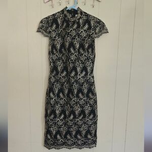 Alice + Olivia Marya Dress Ladies Pre-Loved Black Metallic Dress Size 6